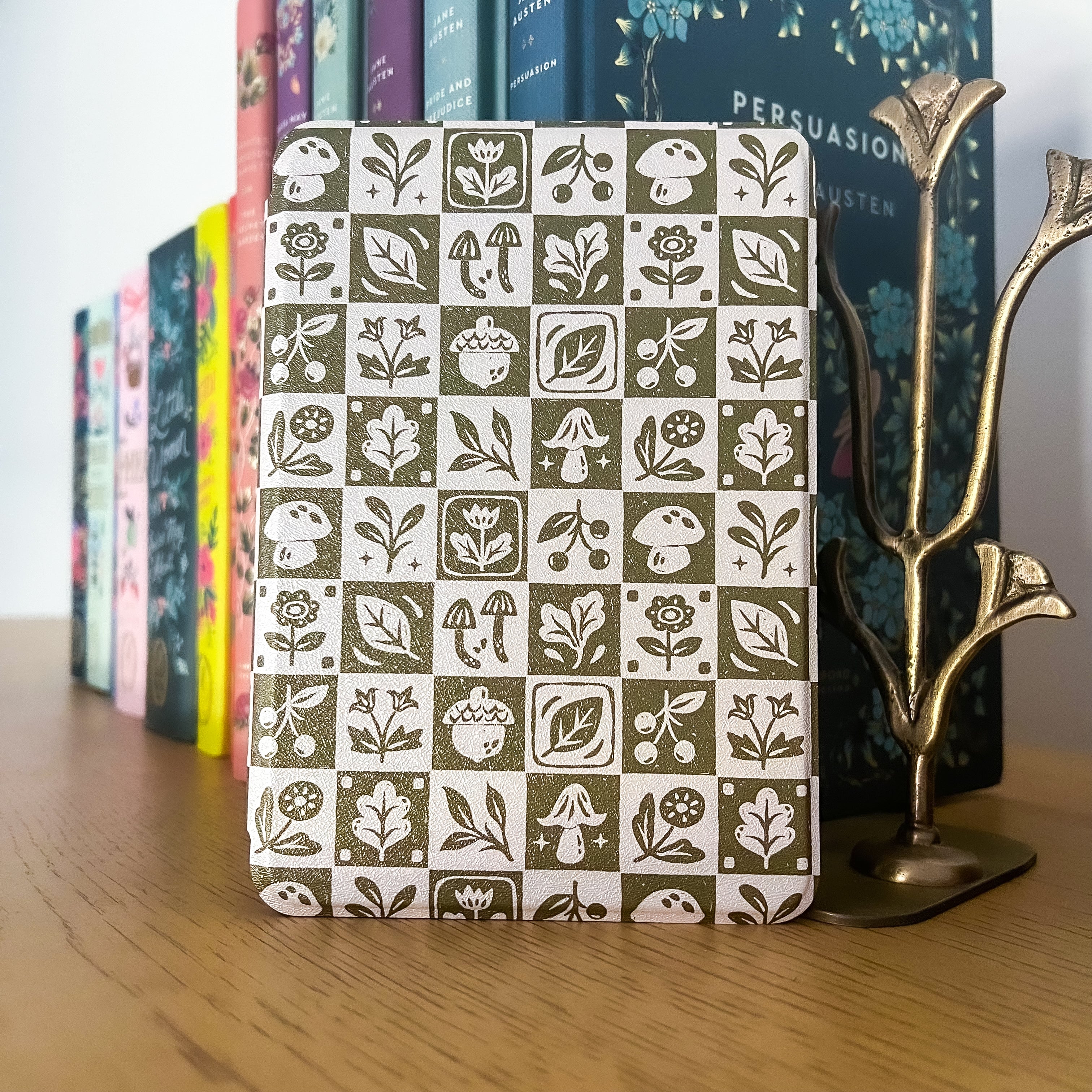 Fall Flora Kindle Case - Image 2