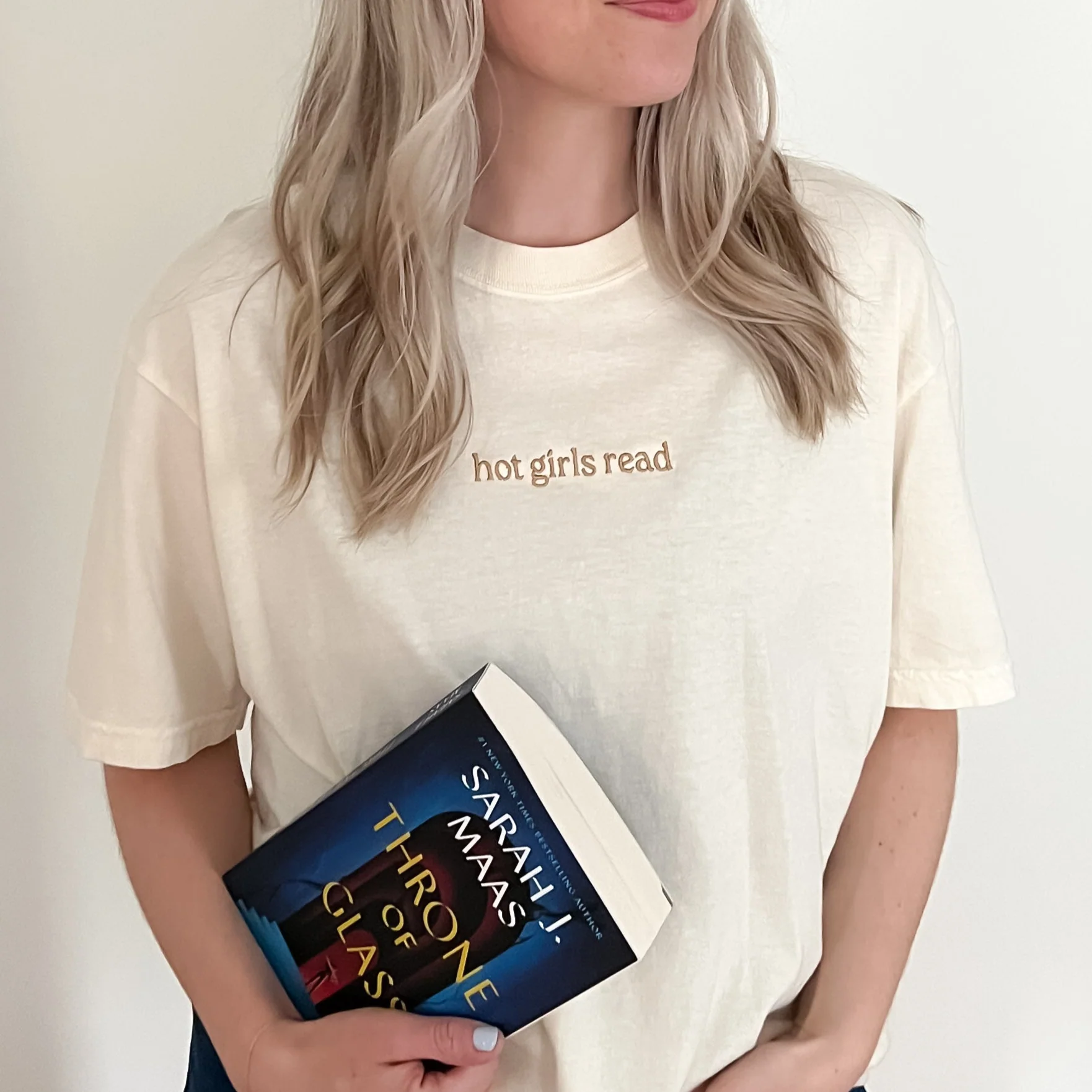 Hot Girls Read Tee - Ivory