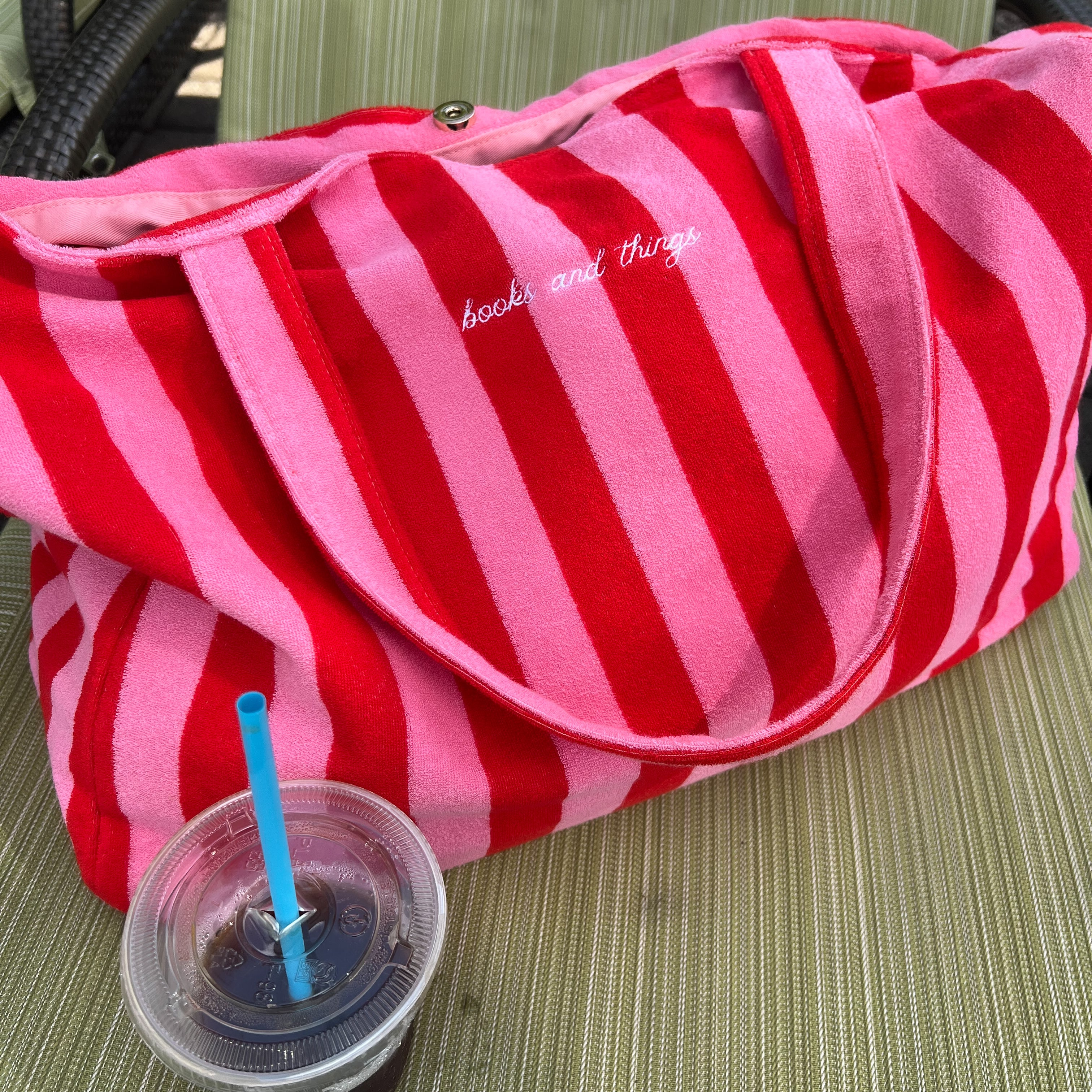 The Bookish Beach Bag - Image 3
